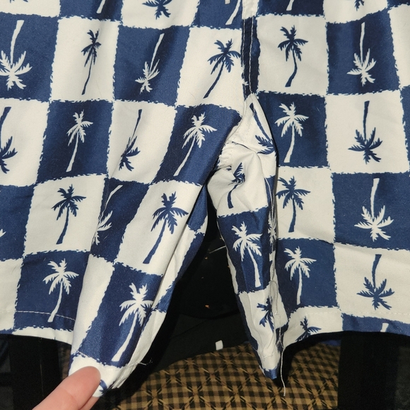 Men's swim trunks buy free planet palm tree checkerboard print size large - Picture 6 of 6